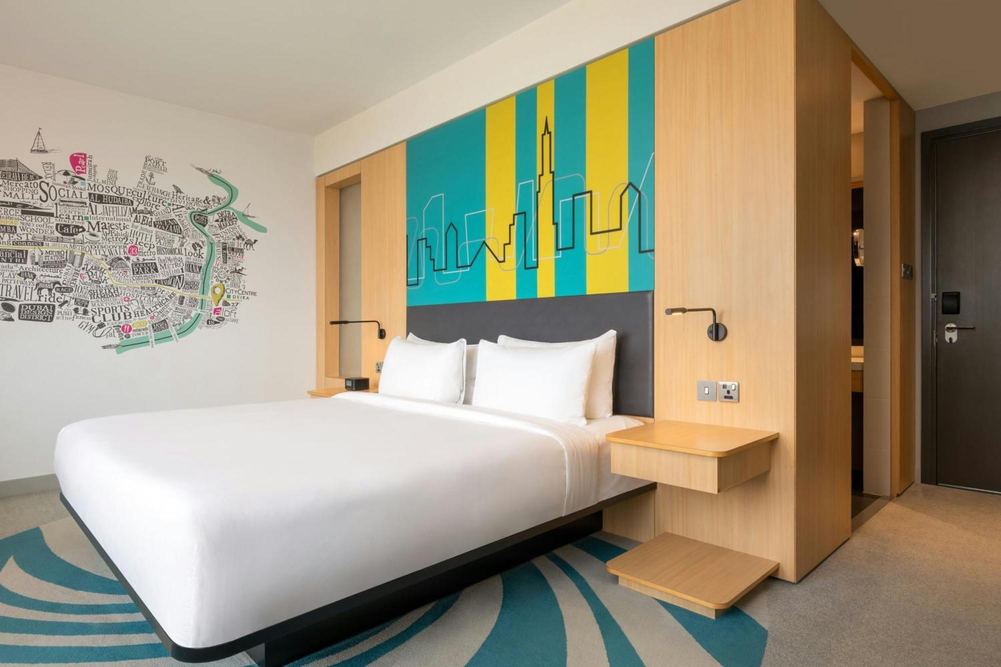 Savvy Room, Guest room, 1 King, Golf &Creek view view